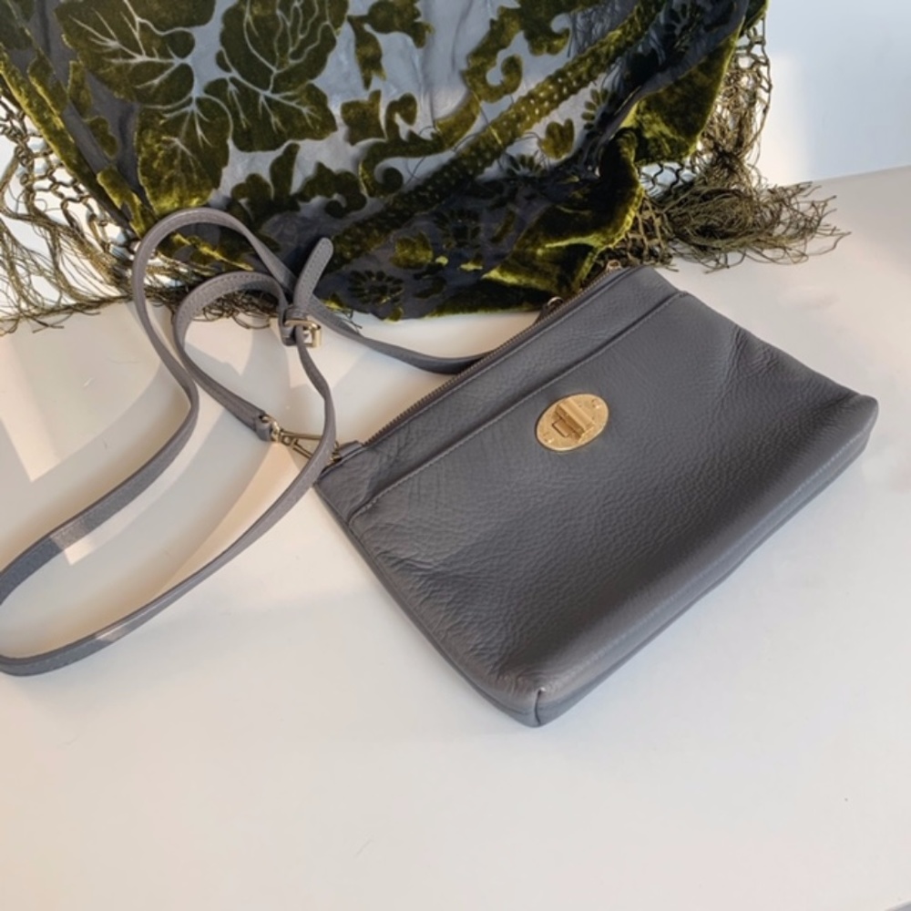 Nice Gray Crossbody Clutch Purse Talbot's